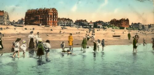 HOT-007 - Metropole Hotel and Bexhill Beach - c1905