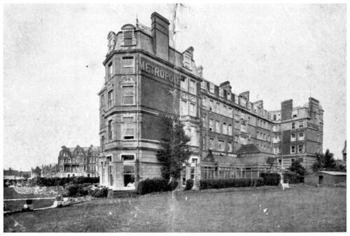 HOT-013 - Metropole Hotel (back of) - c1910