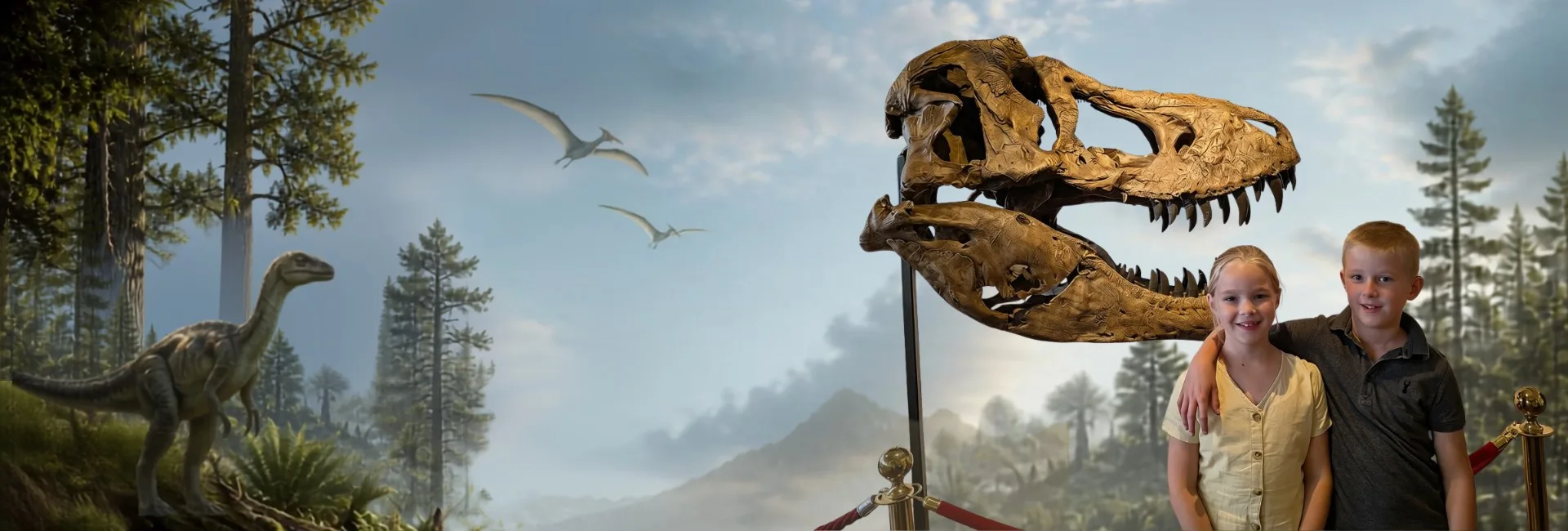 Dinosaur (1920 x 650 px)