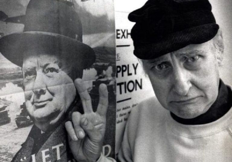 Spike_Milligan. Spike Milligan in Bexhill